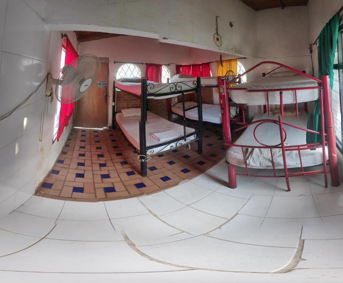 Hostal Alquimista 塔甘加 外观 照片